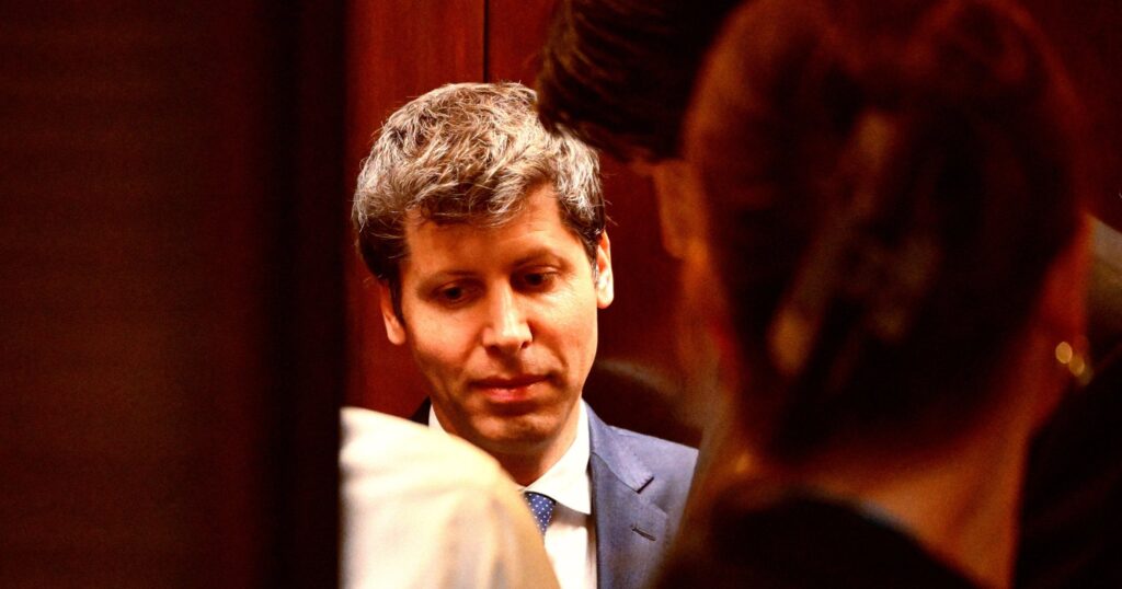 El retroceso contra centros de datos inquieta a Sam Altman